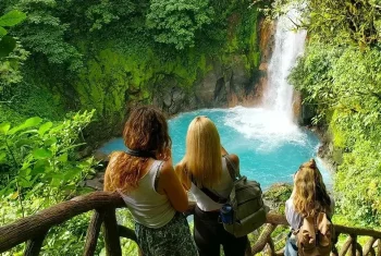 rio celeste hike